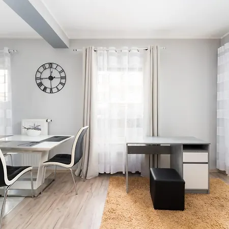 Tauron Arena Chic Apartmán *